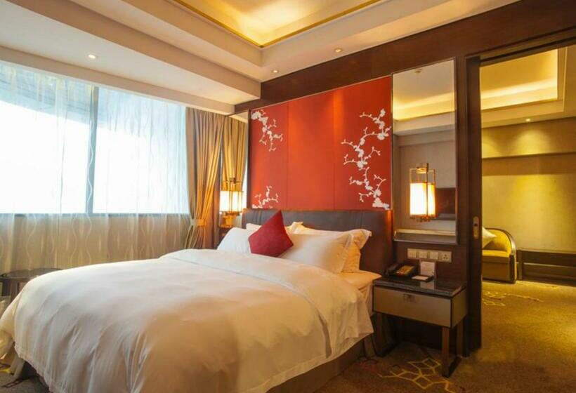Люкс Повышенной Комфортности, Cinese Hotel Dongguan