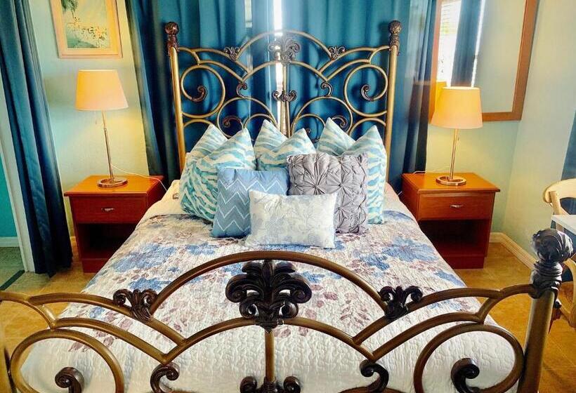 スタンダードルーム, Ebb Tide Resort