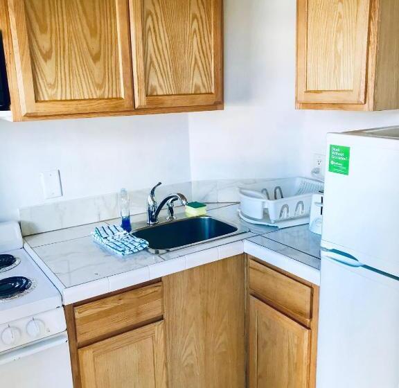 2ダブルベッドのスタンダードルーム, Ebb Tide Resort