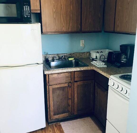 2ダブルベッドのスタンダードルーム, Ebb Tide Resort