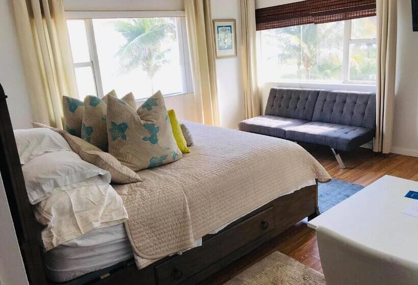 キングサイズベッドのスタンダードルーム, Ebb Tide Resort