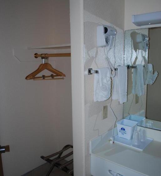 חדר סטנדרט שתי מיטות זוגיות, Americas Best Value Inn Lubbock East