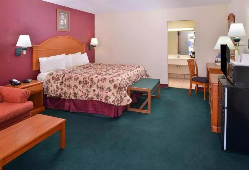 キングサイズベッドのスイートルーム, Americas Best Value Inn Lubbock East