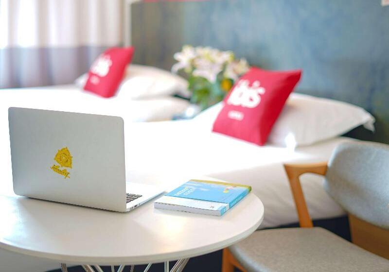 اتاق کلاس بیزنس, Ibis Chengdu Kehua