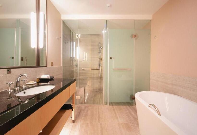 Номер Deluxe, Intercontinental Heilong Lake By Ihg
