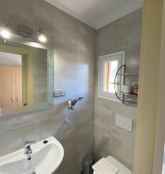 Четырехместный Номер Стандарт, Les Roques