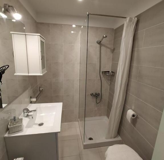 Апартаменты 1 Спальня, Les Roques