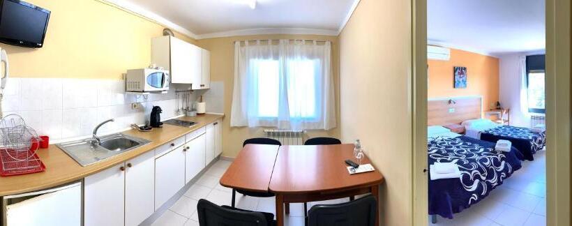 Апартаменты 1 Спальня, Les Roques