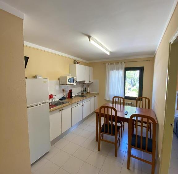 Апартаменты 1 Спальня, Les Roques