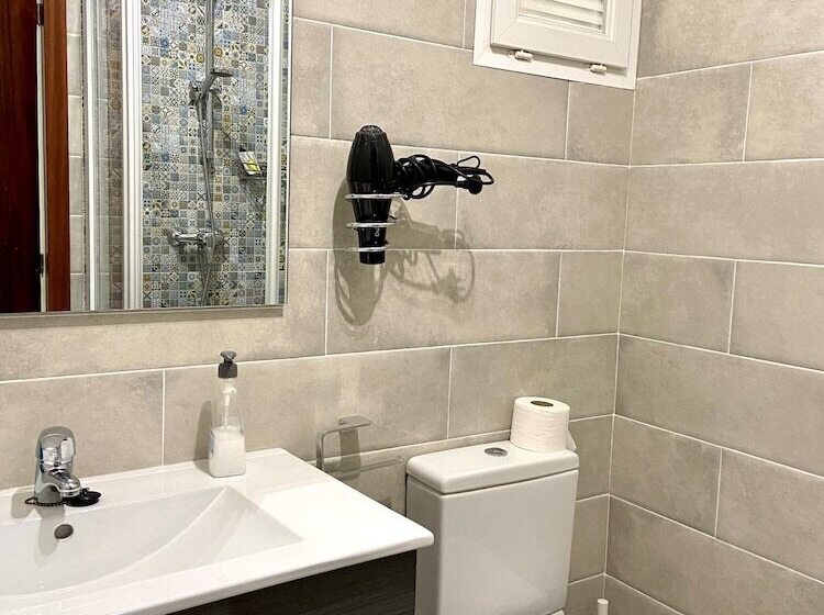 Номер Стандарт Трехместный, Les Roques