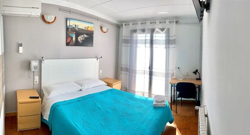 Номер Стандарт, Les Roques