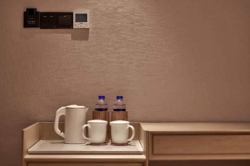 شقة غرفة واحدة, Oaks Gold Coast