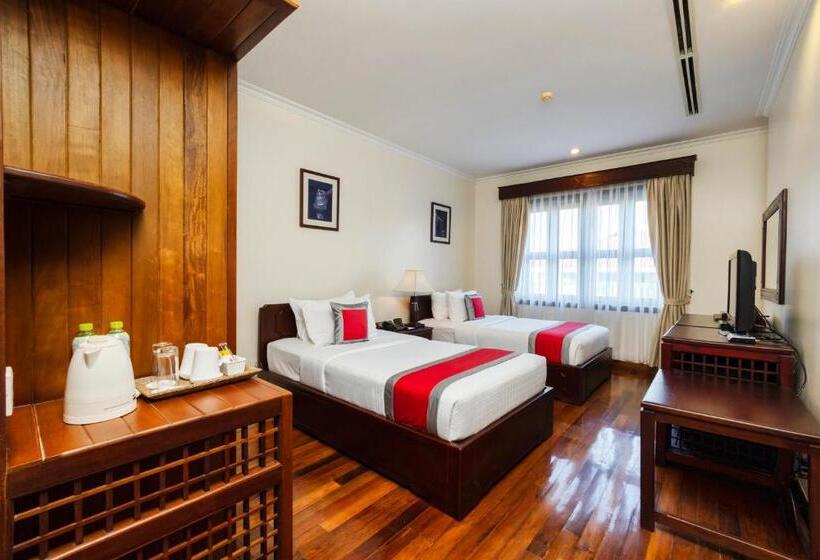 سوییت خانوادگی, Saem Siemreap