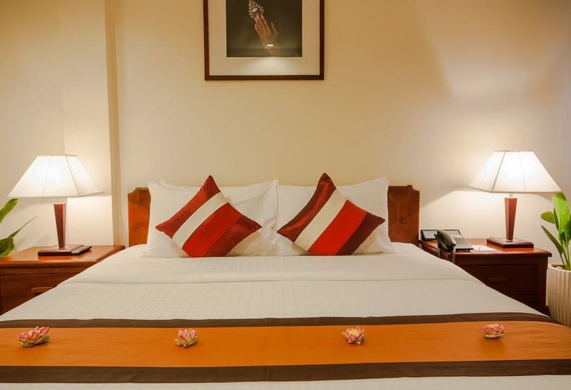 اتاق لوکس, Saem Siemreap