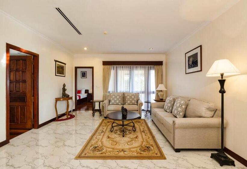 سوییت خانوادگی, Saem Siemreap