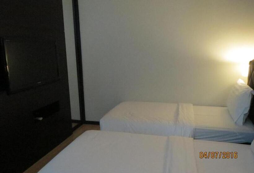 اتاق لوکس, Tat Place