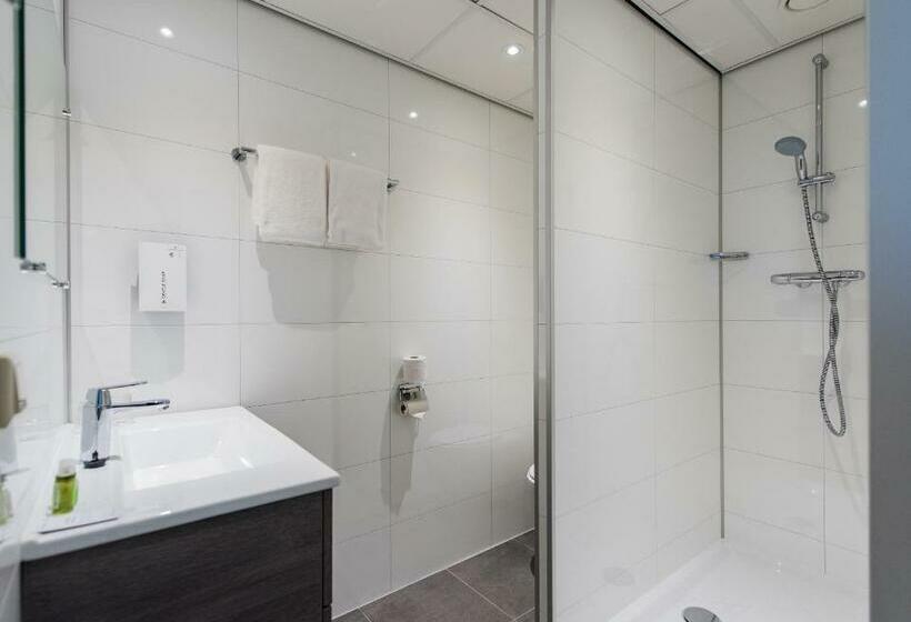 Номер Стандарт, Tulip Inn Leiden Centre