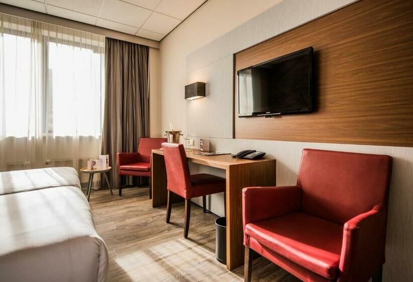 家庭间, Tulip Inn Leiden Centre