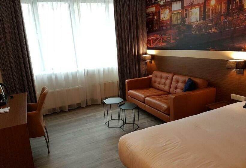Номер Deluxe, Tulip Inn Leiden Centre