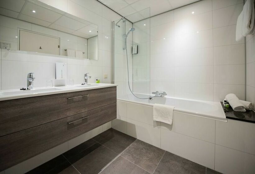 家庭间, Tulip Inn Leiden Centre