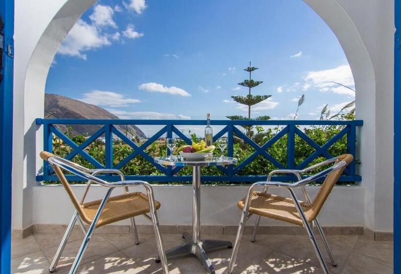 1 Sovrums Lägenhet, Margarenia