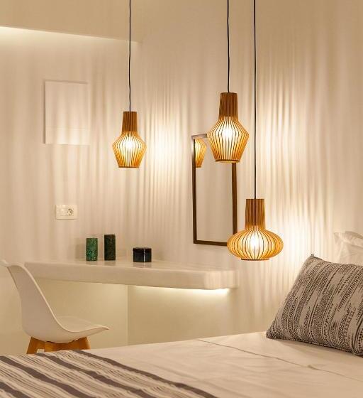 Standard Studio, Margarenia