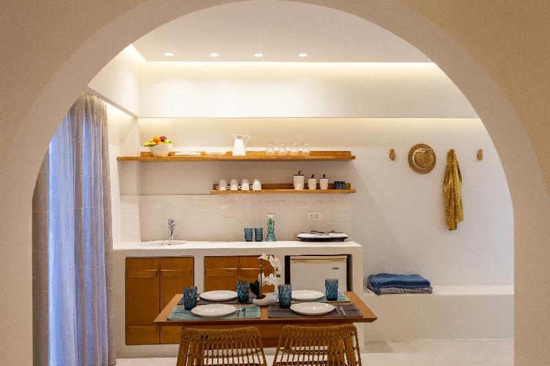 1 Sovrums Lägenhet, Margarenia