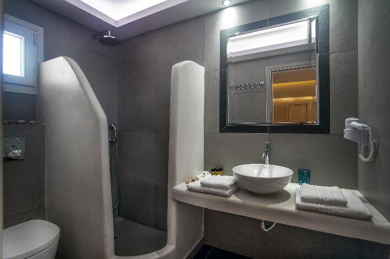 1 Sovrums Lägenhet, Margarenia