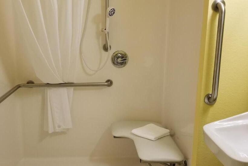 Standard-invahuone, Microtel Inn & Suites By Wyndham Delphos