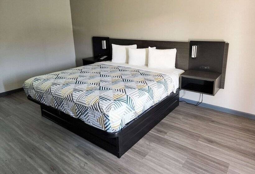اتاق لوکس, Motel 6 Oklahoma City Ok Frontier City