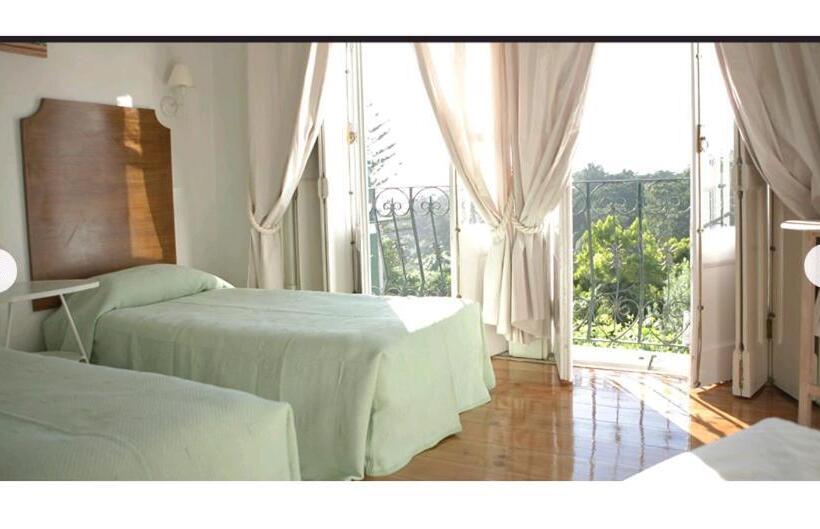 اتاق راحتی, Monte Da Lua