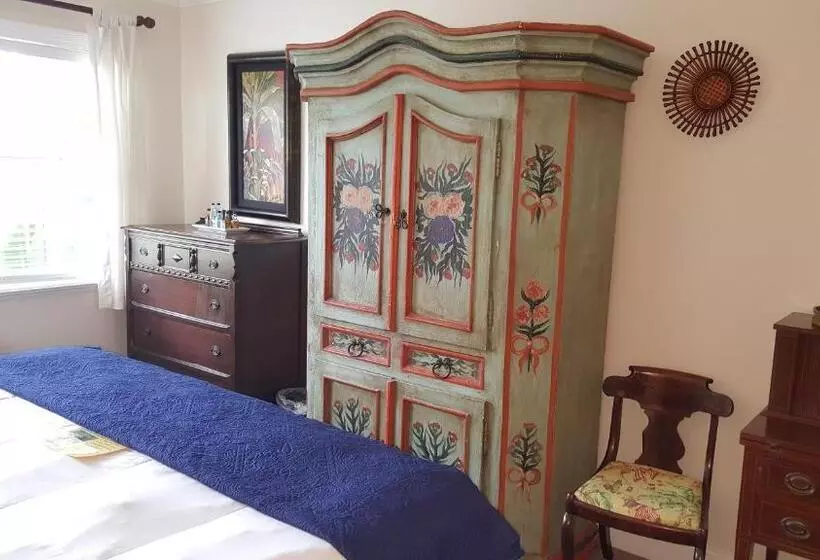 キングサイズベッドのスタンダードルーム, The Caribbean Court Boutique