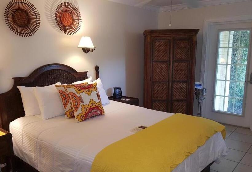 Номер Стандарт, The Caribbean Court Boutique