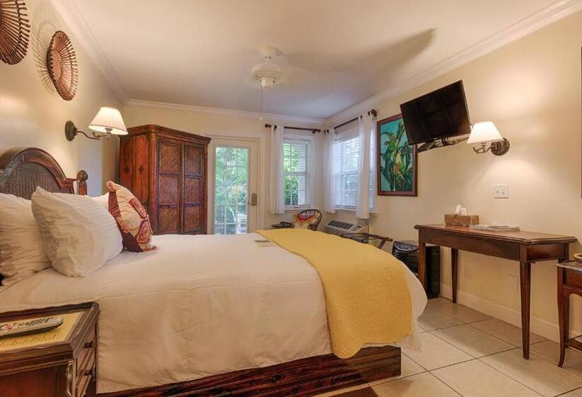 غرفة قياسية, The Caribbean Court Boutique