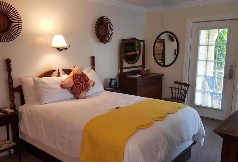 غرفة قياسية, The Caribbean Court Boutique