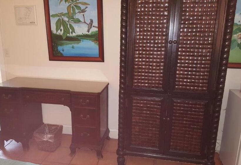 Номер Стандарт 2 Двуспальные Кровати, The Caribbean Court Boutique
