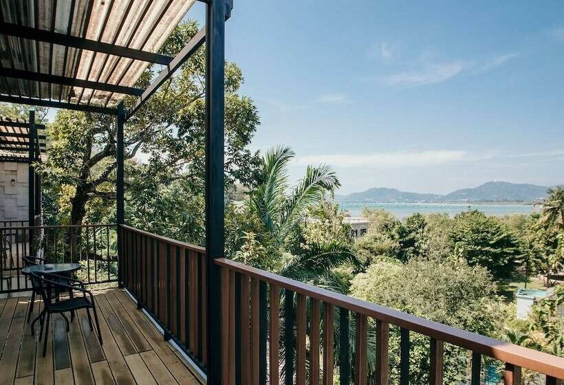 סטודיו דלוקס, The Mangrove By Blu Monkey