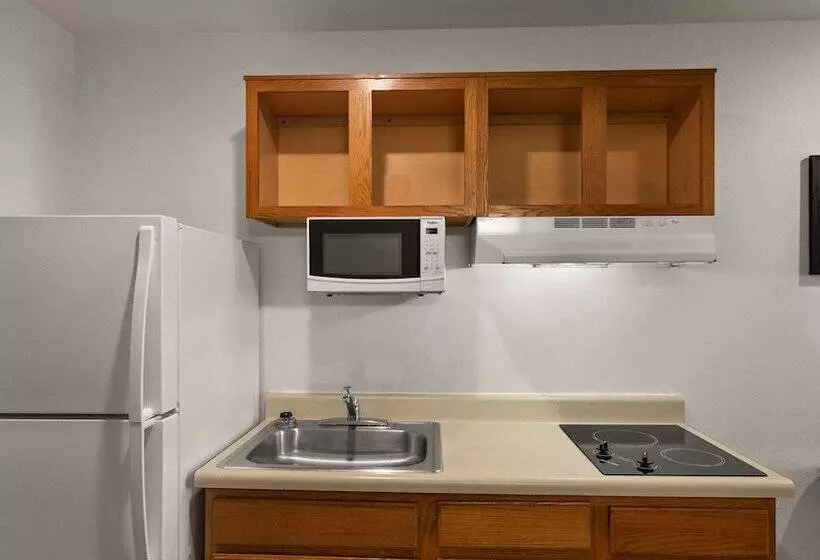 ２ダブルベッドのスタンダードルーム, Woodspring Suites Evansville