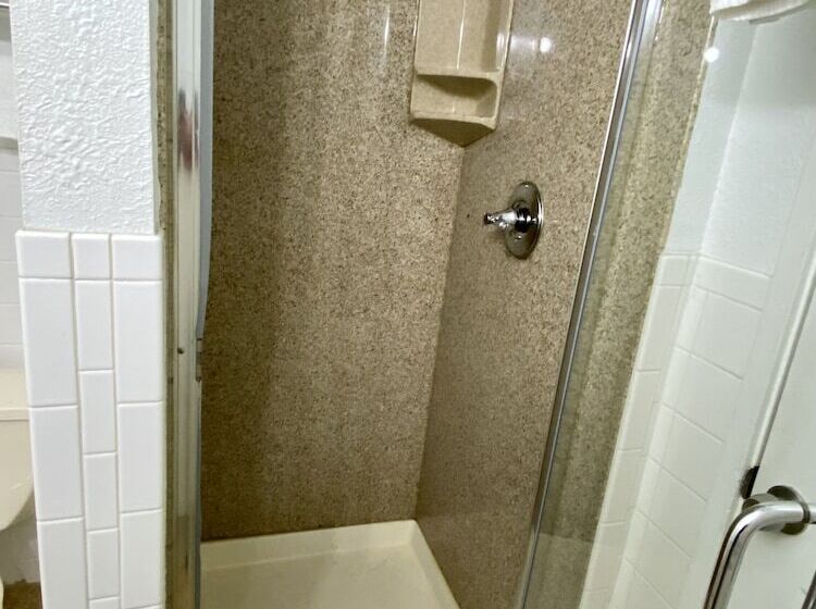 اتاق استاندارد با 2 تخت دوبل, Geary Parkway Motel