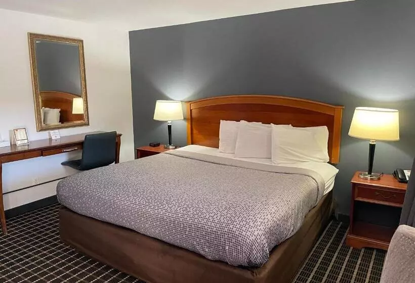 キングサイズベッドのスタンダードルーム, Econo Lodge Jefferson Hills Hwy 51