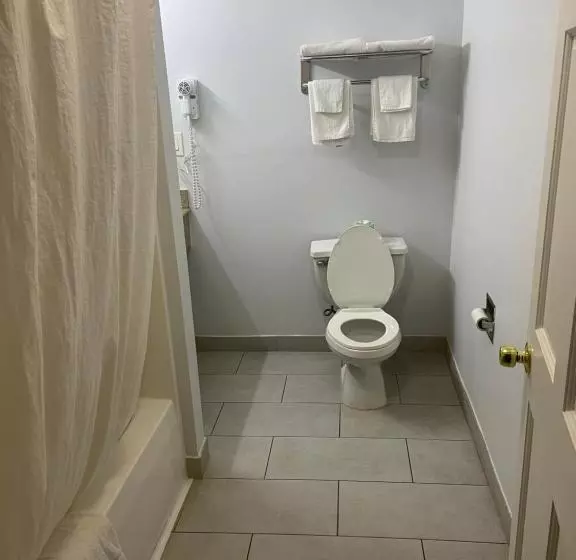 身障者適用スタンダードルーム, Econo Lodge Jefferson Hills Hwy 51