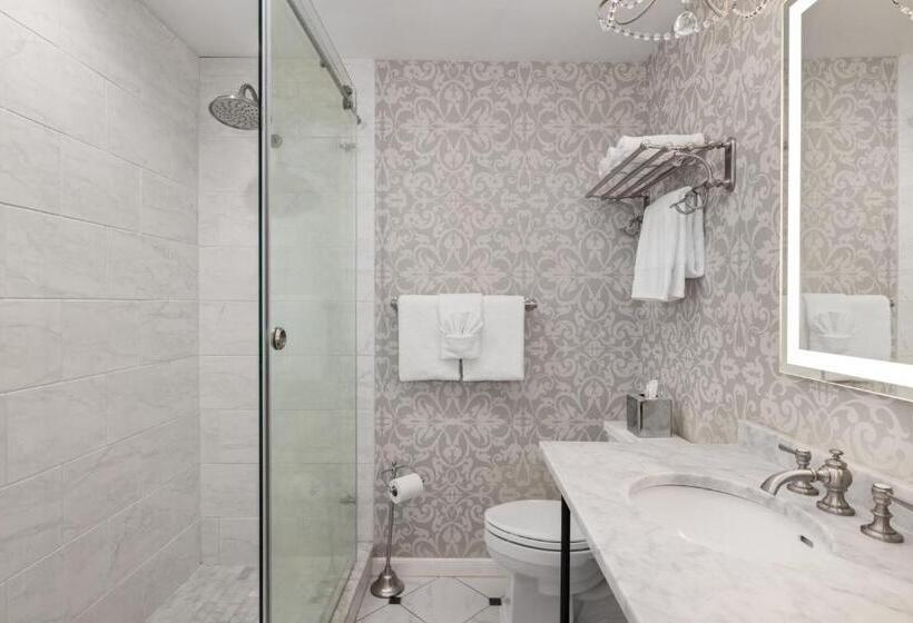 带大床的标准间, Hamilton Turner Inn