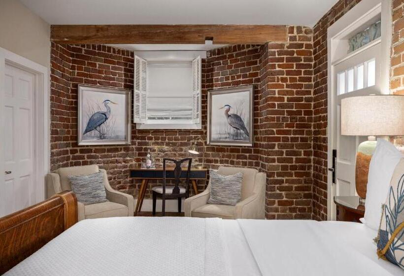 标准间, Hamilton Turner Inn