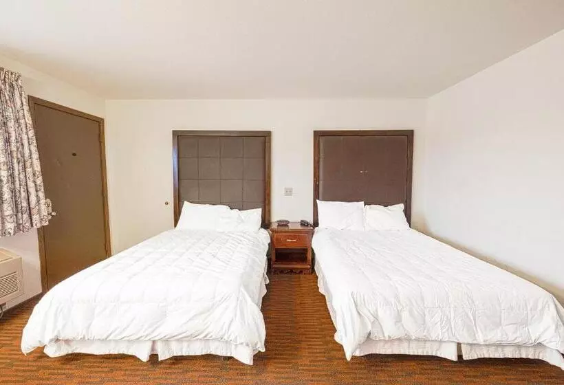 ２ダブルベッドのスタンダードルーム, Harlan Inn And Suites