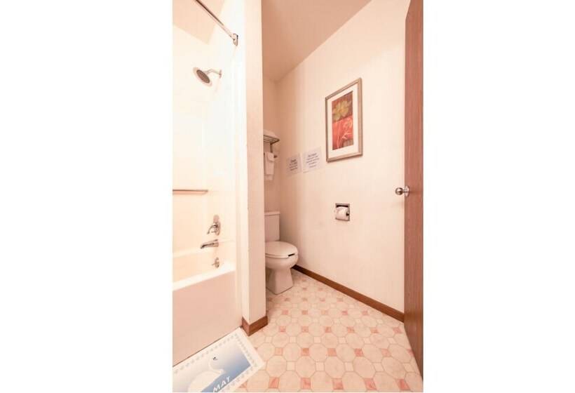 带2个双人床的标准工作室, Harlan Inn And Suites