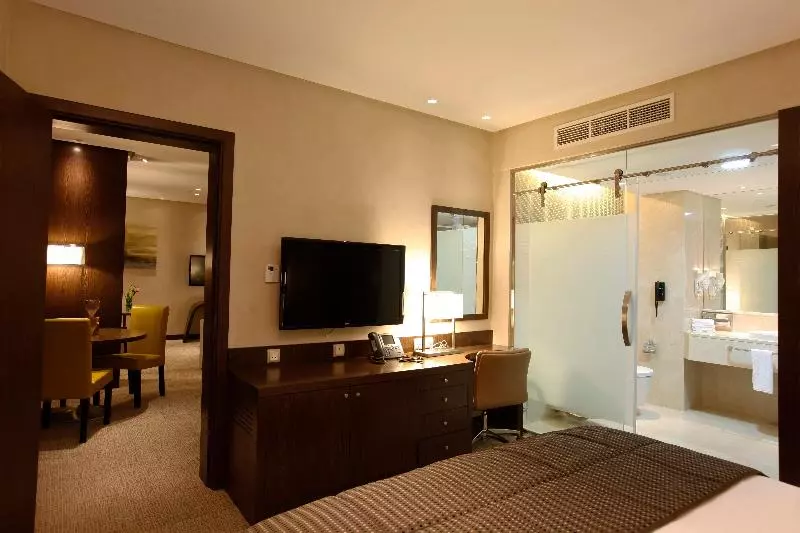 スイート, Holiday Inn Meydan, An Ihg