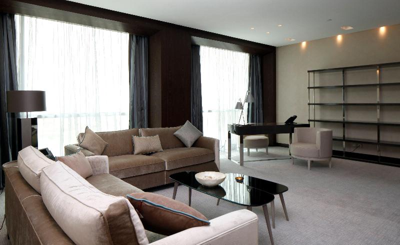 سوییت, Holiday Inn Meydan, An Ihg
