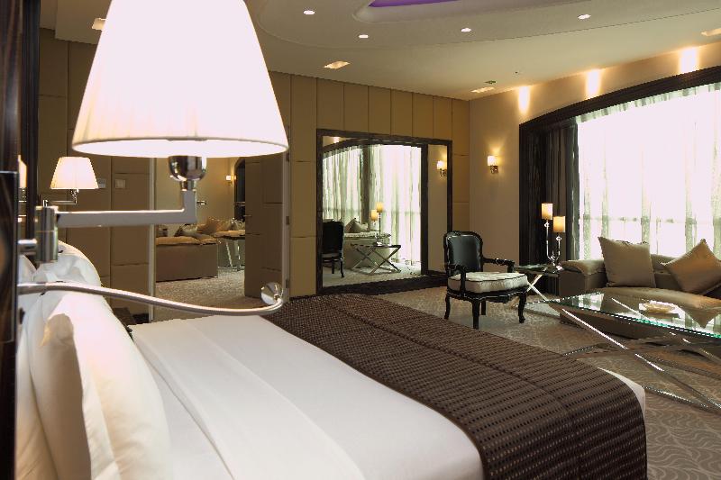 سوییت, Holiday Inn Meydan, An Ihg