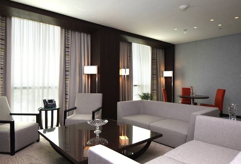 سوییت, Holiday Inn Meydan, An Ihg
