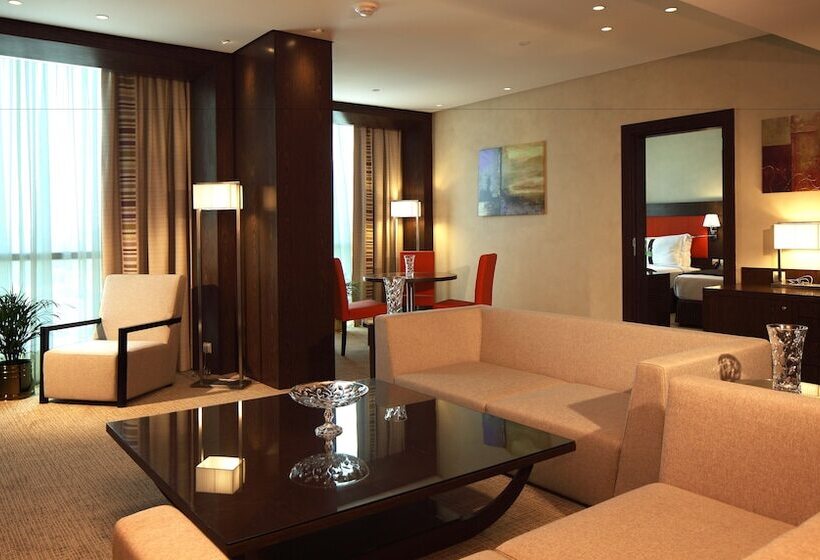 سوییت, Holiday Inn Meydan, An Ihg